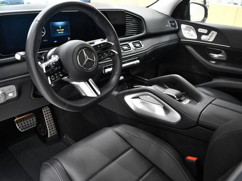 Certified 2026 Mercedes-Benz GLS 450 4MATIC w/ AMG Line Exterior image 18