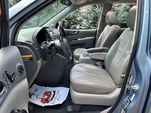 Used 2014 Kia Sedona EX w/ Luxury Package FWD image 8