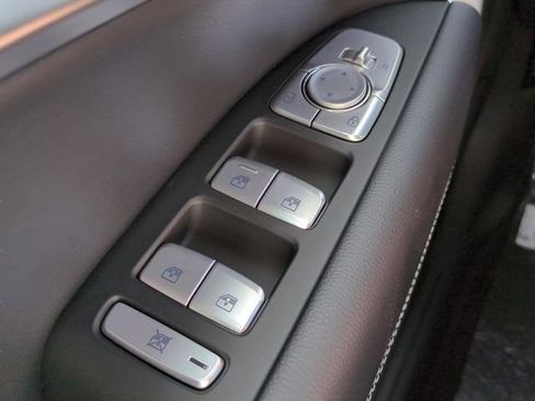 New 2026 Genesis G70 2.5T RWD image 18