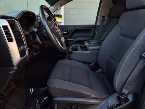 Used 2018 GMC Sierra 1500 SLE w/ SLE Value Package image 16