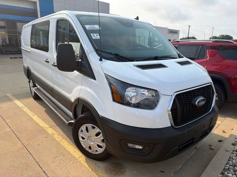 Used 2025 Ford Transit 250 Low Roof w/ Exterior Upgrade Package RWD image 3