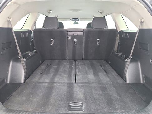 Used 2020 Kia Sorento LX image 28