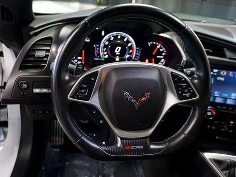 Used 2019 Chevrolet Corvette Z06 w/ Z07 Performance Package image 69