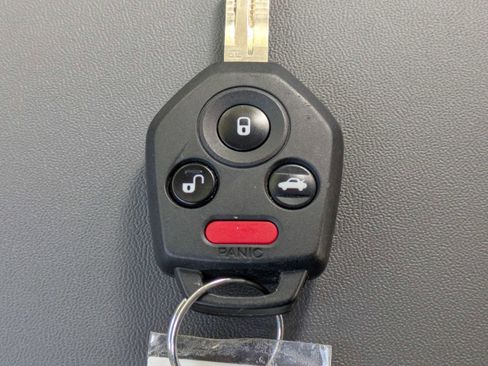 Certified 2025 Subaru Crosstrek 2.0i image 28