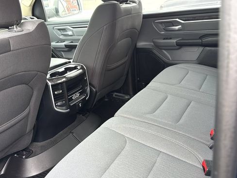 Used 2020 RAM 1500 Big Horn AWD/4WD image 18