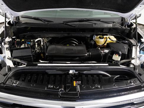Used 2024 Chevrolet Silverado 1500 High Country w/ High Country Premium Package AWD/4WD image 50