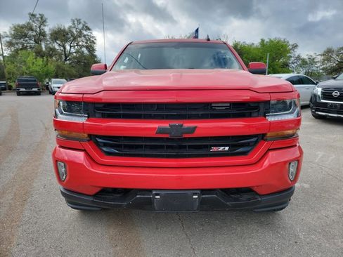 Used 2018 Chevrolet Silverado 1500 LT w/ Texas Edition image 2