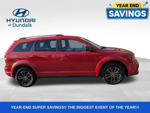 Used 2018 Dodge Journey SE w/ Blacktop Package image 10