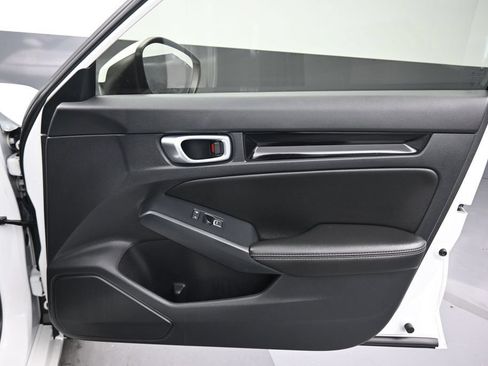 Used 2024 Honda Civic EX-L image 37