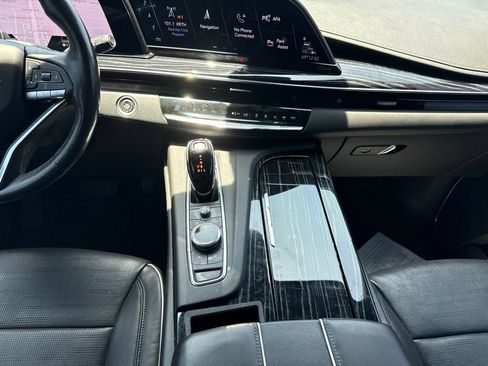 Used 2021 Cadillac Escalade ESV Sport w/ Driver Assist Tech Package AWD/4WD image 14