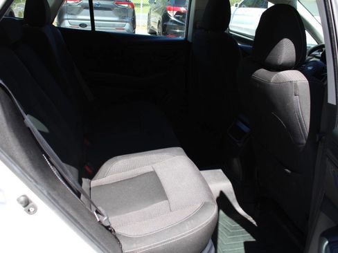 Used 2021 Subaru Outback AWD/4WD image 14