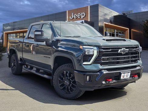 Used 2025 Chevrolet Silverado 3500 LT w/ Trail Boss Package AWD/4WD image 1