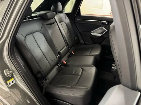 Used 2020 Audi Q3 2.0T Premium Plus w/ Premium Plus Package AWD/4WD image 38