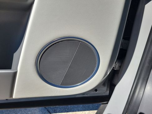 Used 2023 Hyundai Ioniq 5 SEL image 17