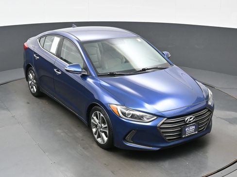 Used 2017 Hyundai Elantra Limited FWD image 37