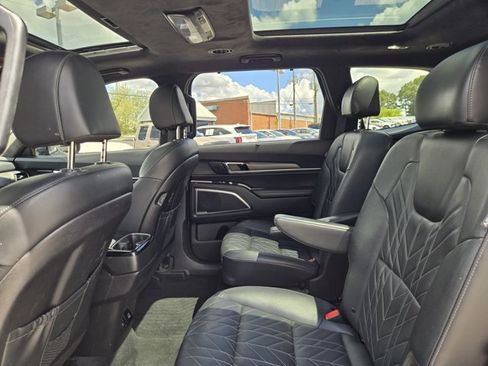 Certified 2025 Kia Telluride SX Prestige X-Line AWD/4WD image 14