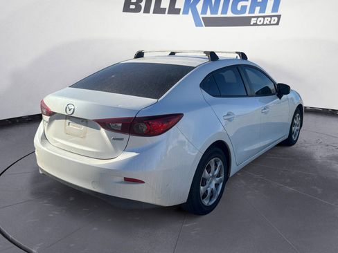 Used 2016 MAZDA MAZDA3 i Sport image 5