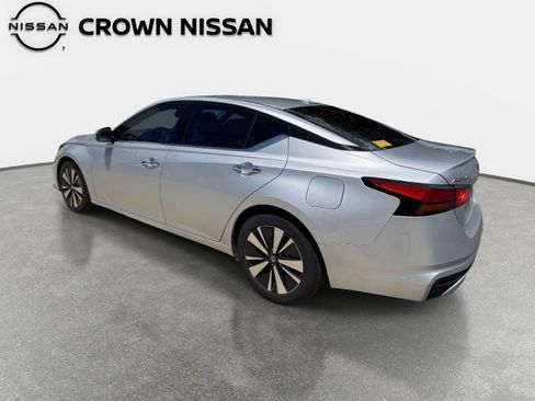 Used 2019 Nissan Altima 2.5 SL FWD image 4