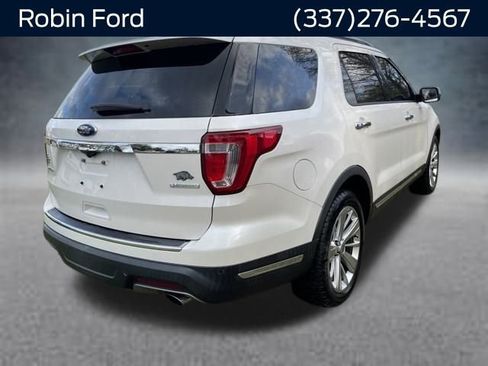 Used 2019 Ford Explorer Limited w/ Ford Safe & Smart Package image 3