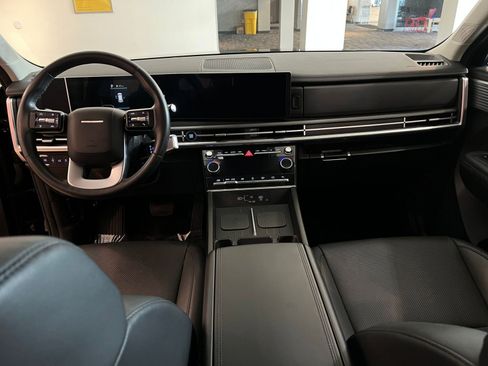 Used 2024 Hyundai Santa Fe SEL image 34