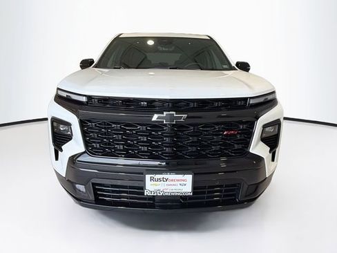 Certified 2024 Chevrolet Traverse RS image 2