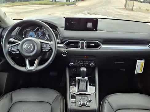 Certified 2025 MAZDA CX-5 AWD 2.5 S w/ Preferred Package image 3