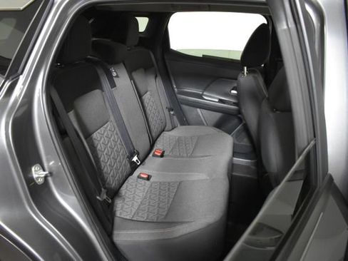 Used 2025 Nissan Kicks SV AWD/4WD image 28