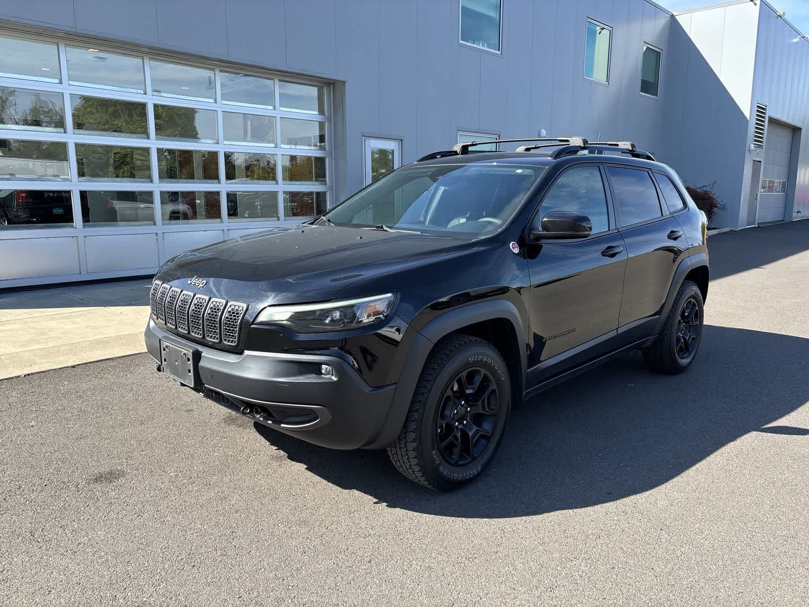 Used 2022 Jeep Cherokee Trailhawk w/ Sound & Nav Group AWD/4WD image 1