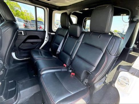 Used 2019 Jeep Wrangler Unlimited Rubicon AWD/4WD image 19