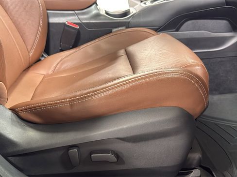 Used 2022 Subaru Outback Touring XT image 20