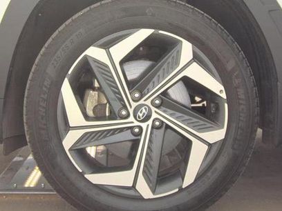 Used 2023 Hyundai Tucson SEL w/ Convenience Package