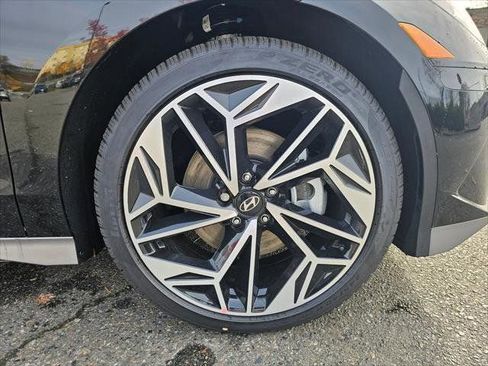 New 2025 Hyundai Ioniq 6 SEL AWD/4WD image 9