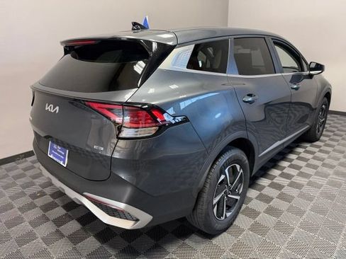 Used 2023 Kia Sportage LX AWD/4WD image 8