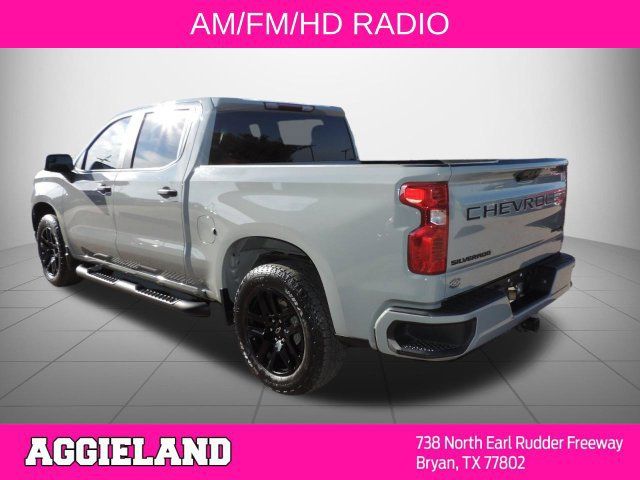 Used 2024 Chevrolet Silverado 1500 Custom w/ Turbomax Blackout Package RWD image 6