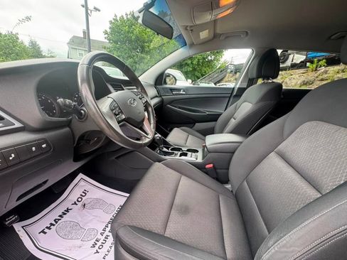 Used 2017 Hyundai Tucson Sport w/ Cargo Package AWD/4WD image 16