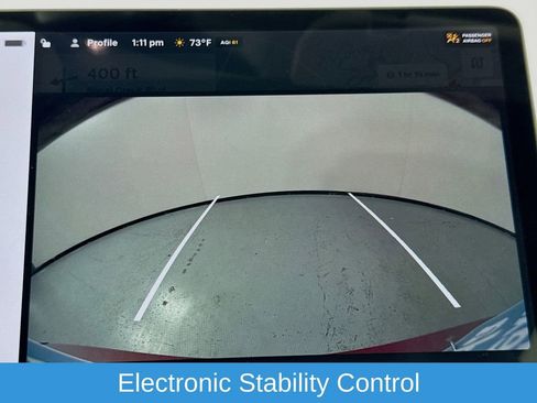 Used 2021 Tesla Model Y Performance image 17