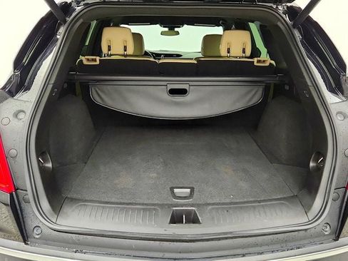 Used 2019 Cadillac XT5 FWD image 21