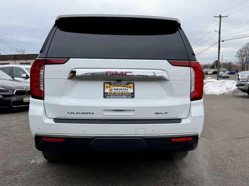 Used 2021 GMC Yukon XL SLT AWD/4WD image 5
