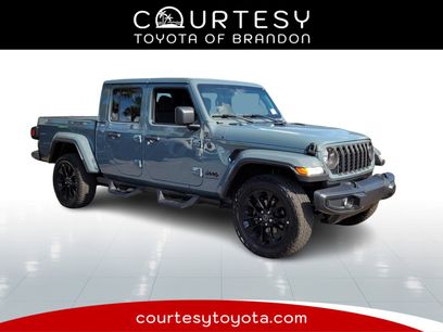 Used 2024 Jeep Gladiator Sport