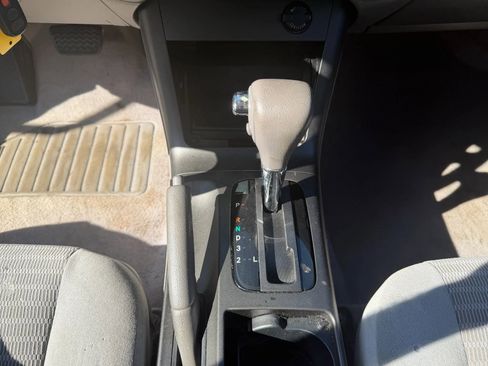 Used 2005 Toyota Camry XLE image 15