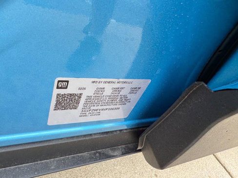 New 2027 Chevrolet Bolt RS w/ Technology Package image 16