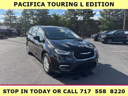 Used 2024 Chrysler Pacifica Touring-L