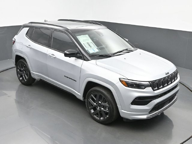 New 2025 Jeep Compass Limited w/ Driver Assist Group I AWD/4WD image 44