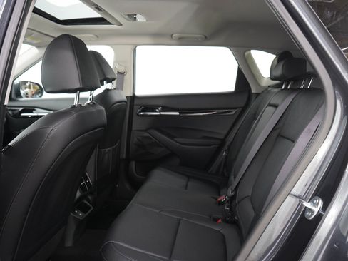 Used 2025 Kia Seltos EX w/ EX Sunroof Package AWD/4WD image 15