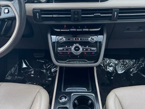 Certified 2022 Lincoln Corsair Grand Touring AWD/4WD image 21