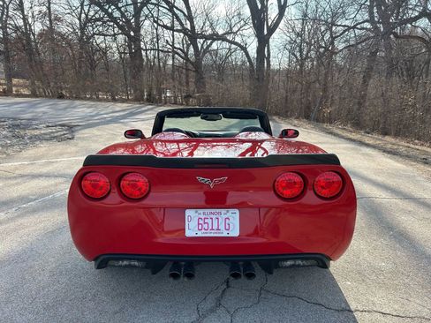 Used 2008 Chevrolet Corvette Convertible RWD image 5