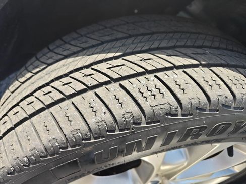 Used 2013 Ford Escape SEL image 19