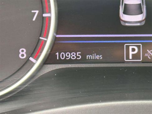 Certified 2024 Nissan Sentra SR w/ SR Premium Package image 27