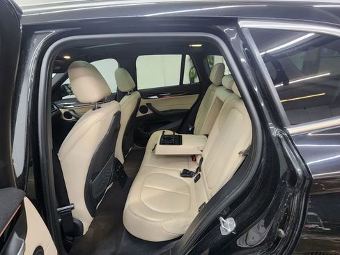 Used 2017 BMW X1 xDrive28i image 34