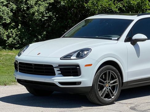Certified 2023 Porsche Cayenne Platinum Edition AWD/4WD image 10